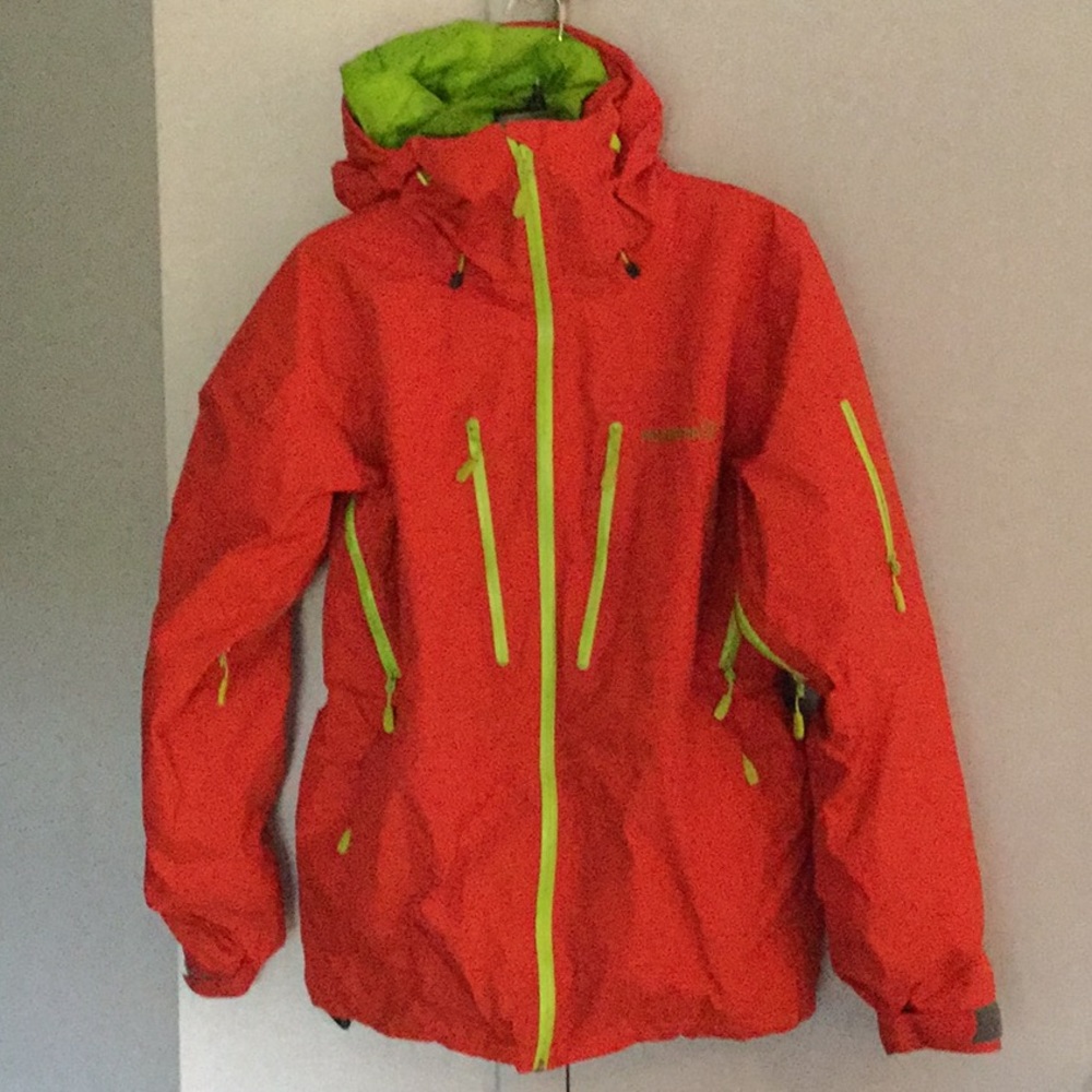 Norrona men’s size M gore-Tex primaloft jacket